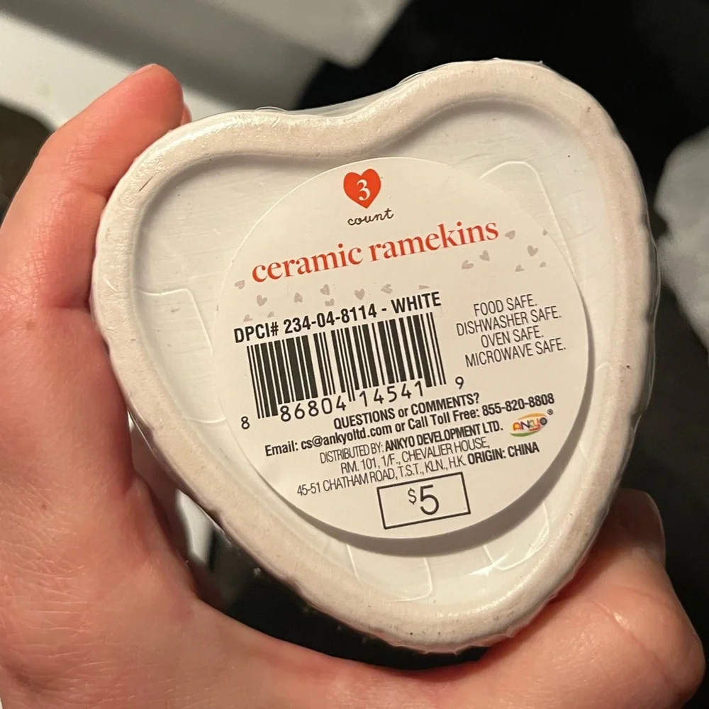 NWT ⚜️🤍⚜️ Target WHITE Bullseye Playground Heart Shaped Treat bowls set of 3